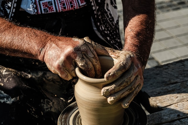 ceramica traditionala romaneasca