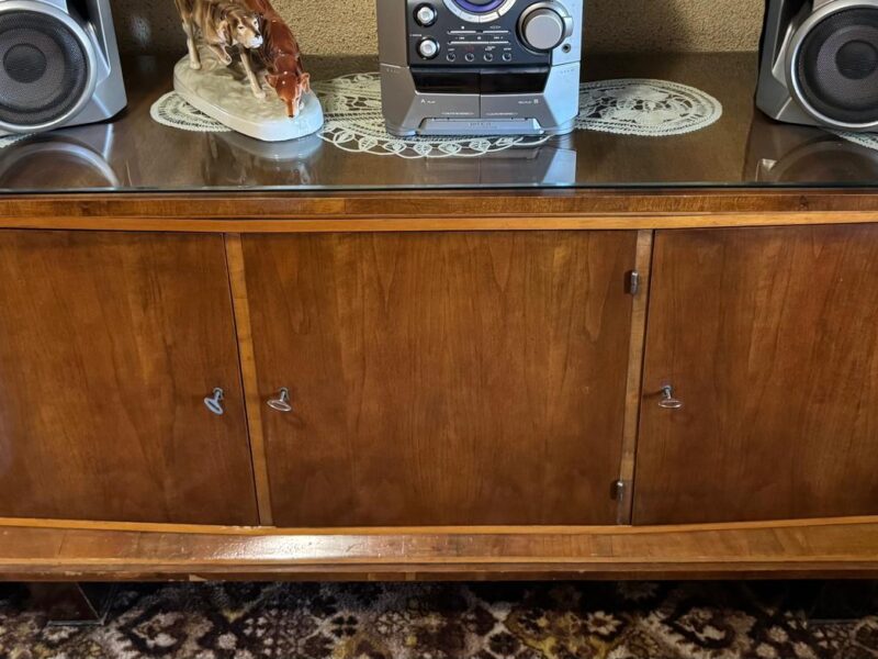 Set mobilier: comode si servanta